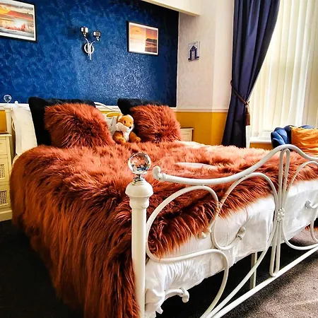 The Kensington 4*