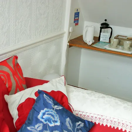 The Kensington בית הארחה סקארבורו