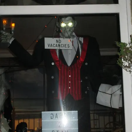 The Kensington Guest house Scarborough